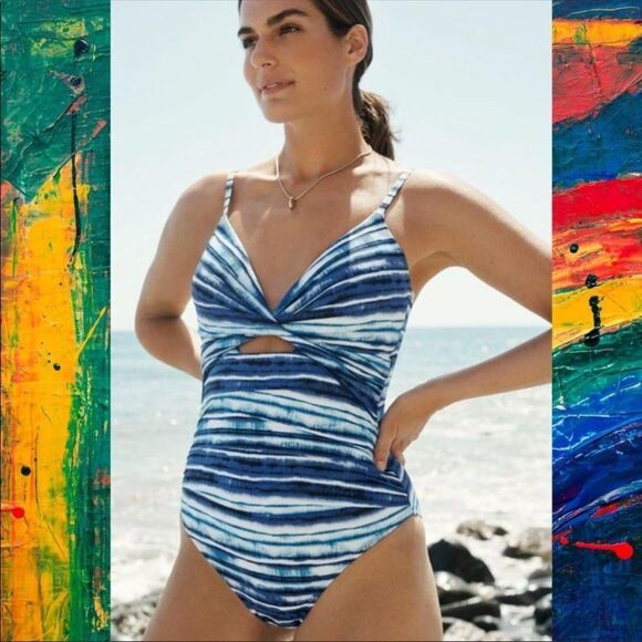 NWT La Blanca Twist Front Keyhole Slimming Fit One Piece Swimsuit Blue Size 6 - Picture 2 of 8